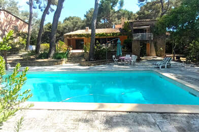 Maison 5 pièces 2300 €