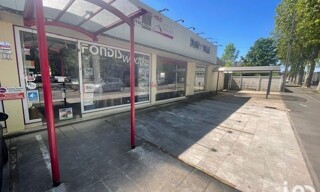 Commerce  229 m² à vendre à Saint-Fargeau-Ponthierry (77310)