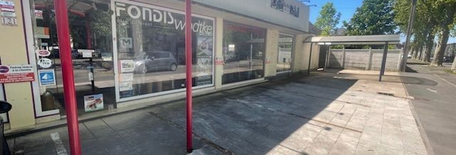 Commerce  229 m² à vendre à Saint-Fargeau-Ponthierry (77310)