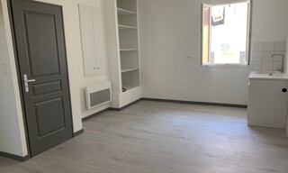 Appartement 1 Pièce 34 m² à louer à Pierrefeu-du-Var (83390)