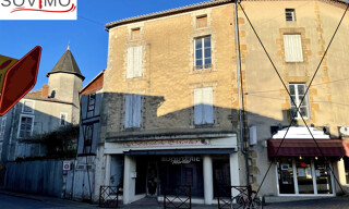 Immeuble  245 m² à vendre à Confolens (16500)