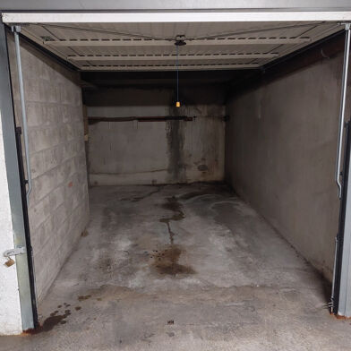 Garage  60000 €