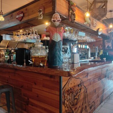 Commerce  449000 €