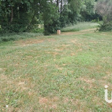 Terrain  96000 €