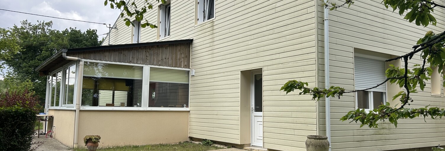 Maison 8 Pièces 166 m² à vendre à Ménéac (56490)