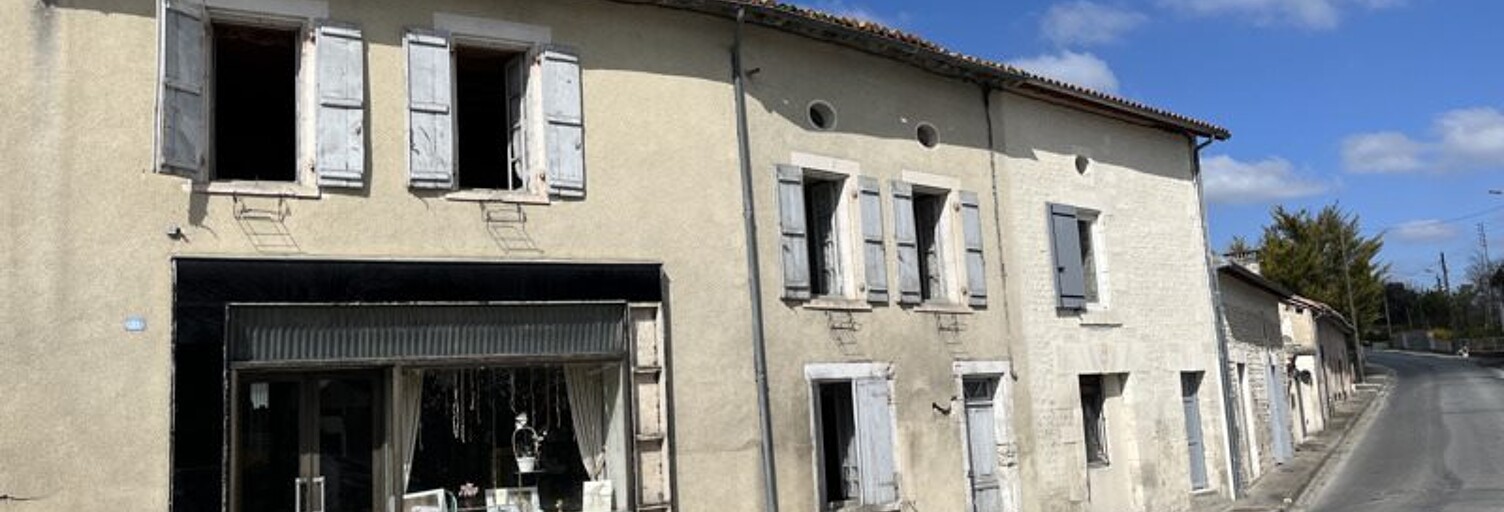 Maison 8 Pièces 230 m² à vendre à Montboyer (16620)