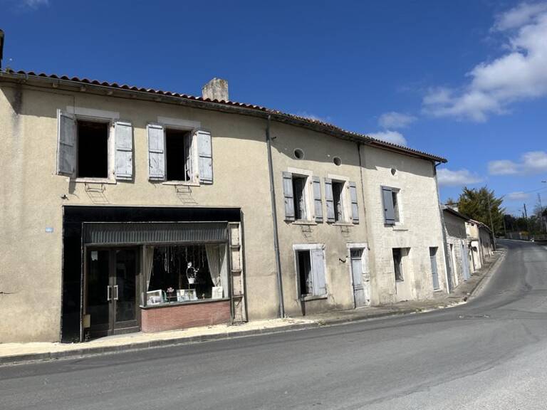 Maison de ville de 8 pièces principales — photo 1