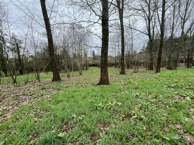 Terrain 1164 m² à Marines — photo du bien