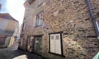 Immeuble   m² à vendre à Saint-Yrieix-la-Perche (87500)