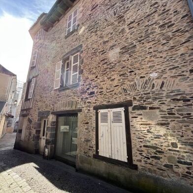 Immeuble  176500 €