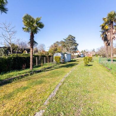 Maison 8 pièces 320720 €