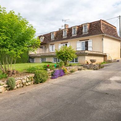 Maison 5 pièces 349600 €