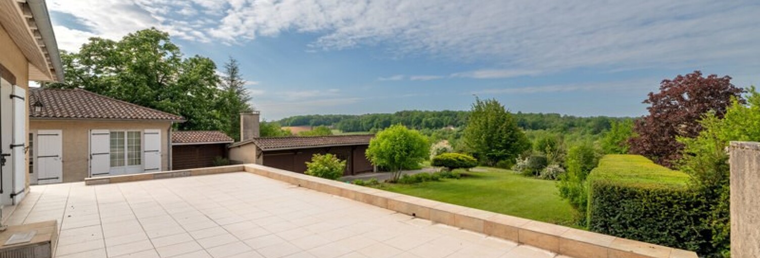 Maison 5 Pièces 182 m² à vendre à Montagnac-la-Crempse (24140)