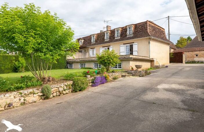 Vente maison 5 pièces 182 m² Montagnac-la-Crempse (24140) — photo 2