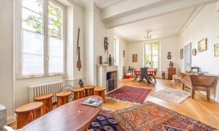 Maison 7 Pièces 255 m² à vendre à Niort (79000)