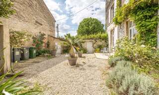 Maison 7 Pièces 241 m² à vendre à Niort (79000)