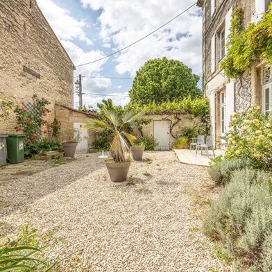 Maison 7 pièces 405405 €