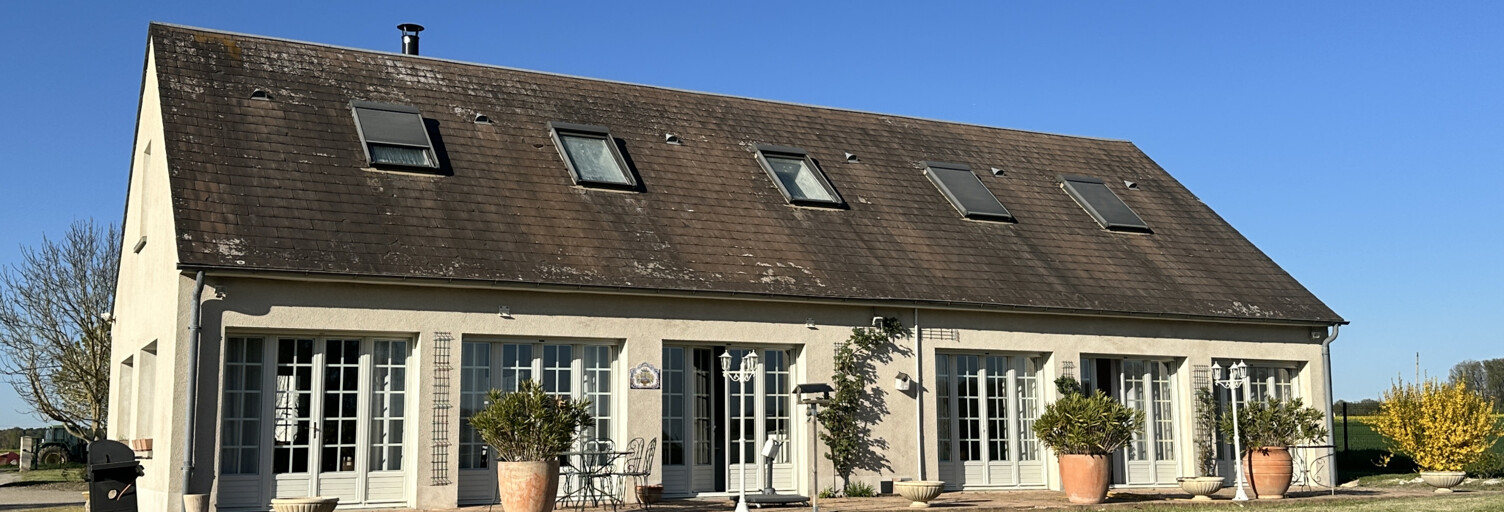 Maison 7 Pièces 322 m² à vendre à Traînou (45470)