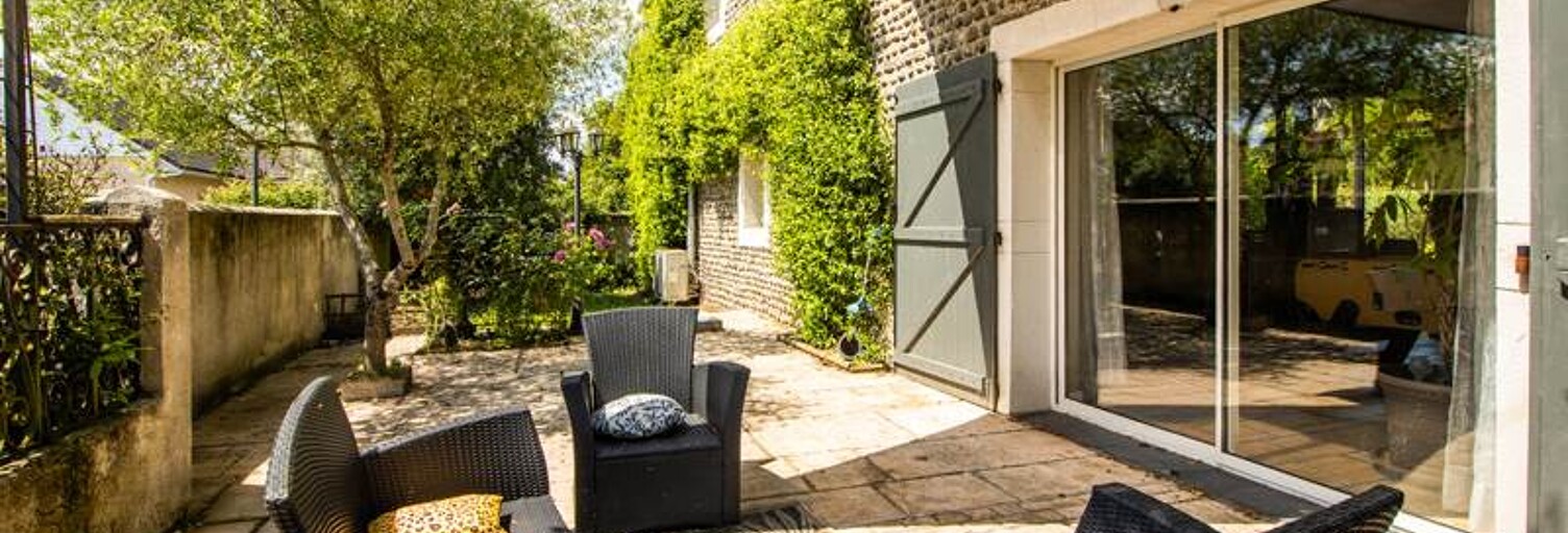 Maison 5 Pièces 200 m² à vendre à Artix (64170)