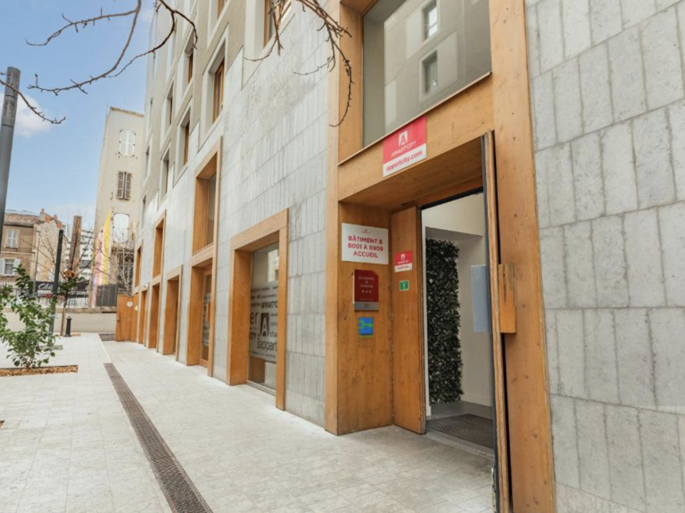 Opportunité d'Investissement en LMNP sous Bail Commercial - — photo 1