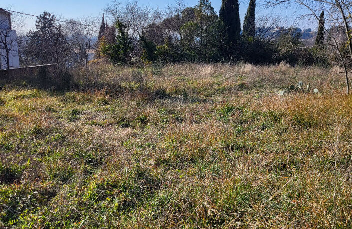 Terrains constructibles de 825 m² à 1299 m² à Villeneuve-lès-Avignon, secteur recherché — photo 3