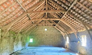 Maison 2 Pièces 303 m² à vendre à Lacapelle-Marival (46120)