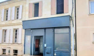 Immeuble  84 m² à vendre à Lussac (33570)