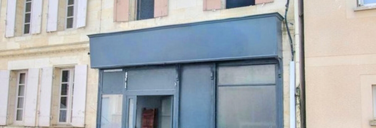 Immeuble  84 m² à vendre à Lussac (33570)