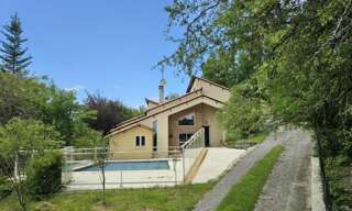 Maison 11 Pièces 282 m² à vendre à Thenon (24210)