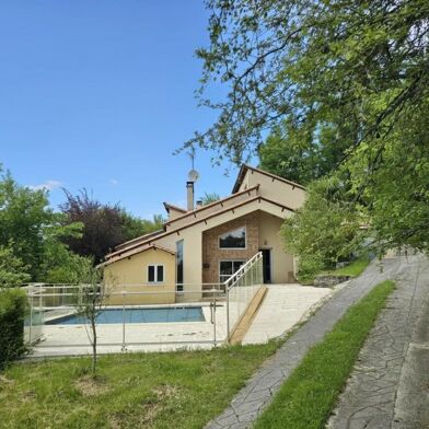 Maison 11 pièces 334900 €