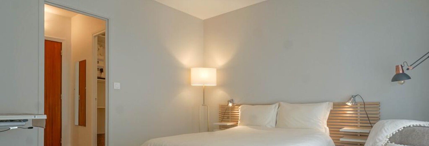 Appartement 1 Pièce 30 m² à louer à Paris 15 (75015)