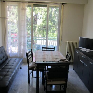 Appartement 1 pièces 575 €