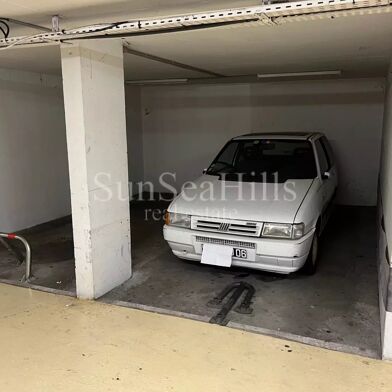 Garage  37000 €