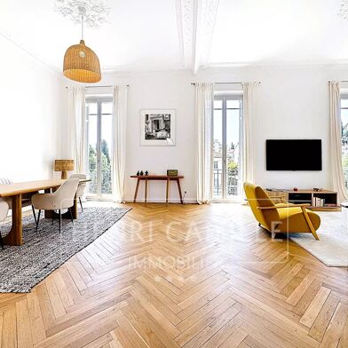 Appartement 4 pièces 990000 €