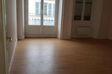 Appartement 3 pièces 401 €