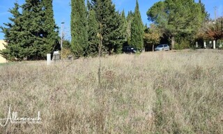 Terrain  798 m² à vendre à Montclar (11250)
