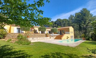 Maison 7 Pièces 280 m² à vendre à Saint-Cyr-sur-Mer (83270)