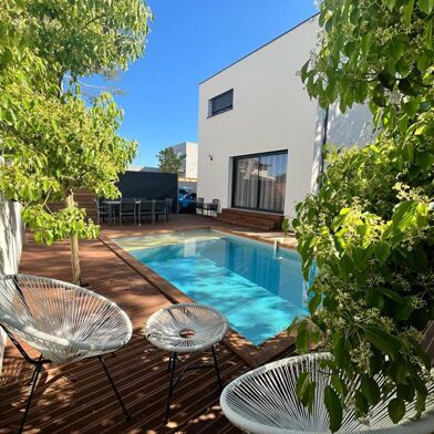 Maison 4 pièces 689000 €