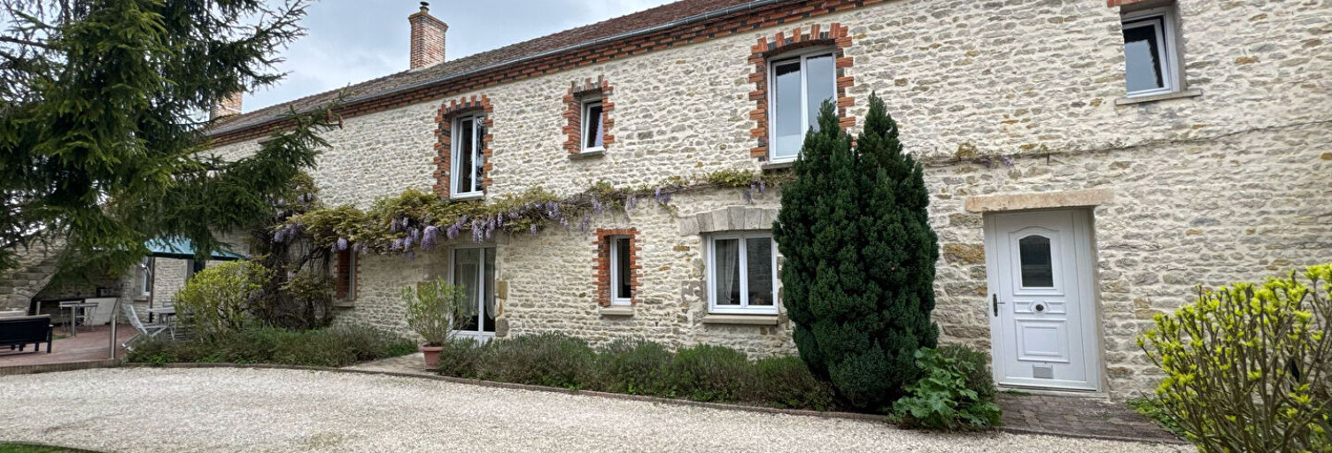 Maison 8 Pièces 240 m² à vendre à Vrigny (45300)