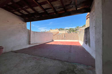 Immeuble  140400 €