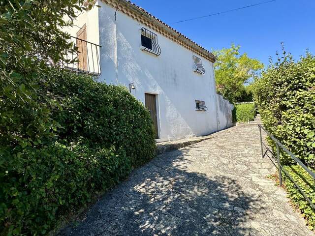 LA PENNE SUR HUVEAUNE, MAISON DE 104M² SUR TERRAIN DE 725M — photo du bien