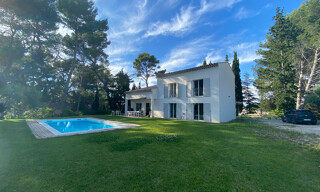Maison 5 Pièces 170 m² à louer à Aix-en-Provence (13080)