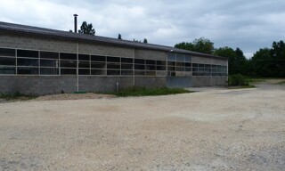 Local industriel 1 Pièce  m² à vendre à Méreau (18120)