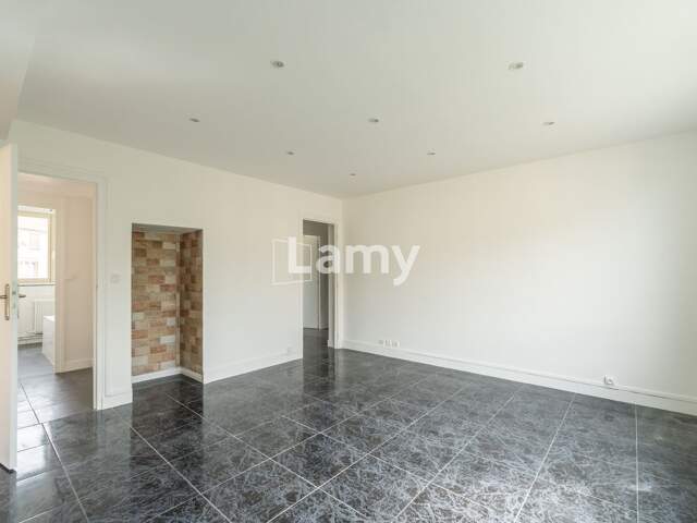 Appartement + Cave — photo du bien