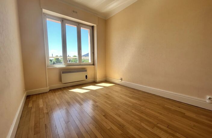 APPARTEMENT T2 A ST DIE DES VOSGES — photo 5