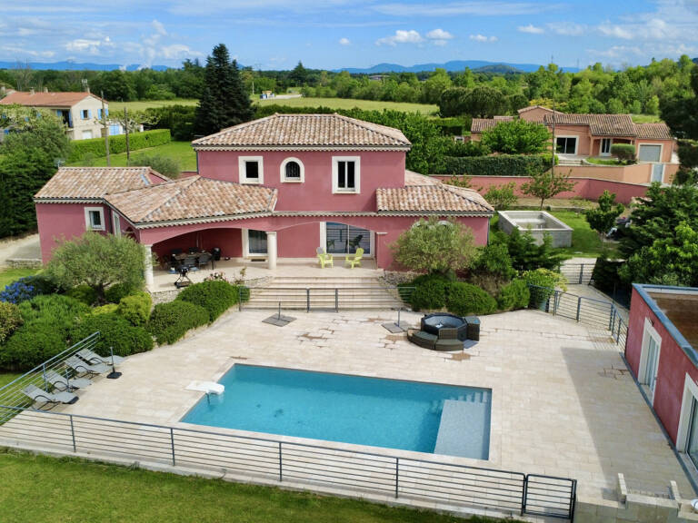Propriété de charme avec dépendances et deux piscines   Alla — photo 1