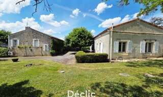 Maison 12 Pièces 265 m² à vendre à Brie (16590)