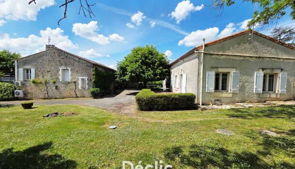 Villa / Maison 12 pièces  à vendre Brie 16590