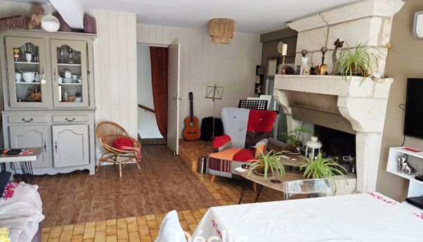 Villa / Maison 12 pièces  à vendre Brie 16590