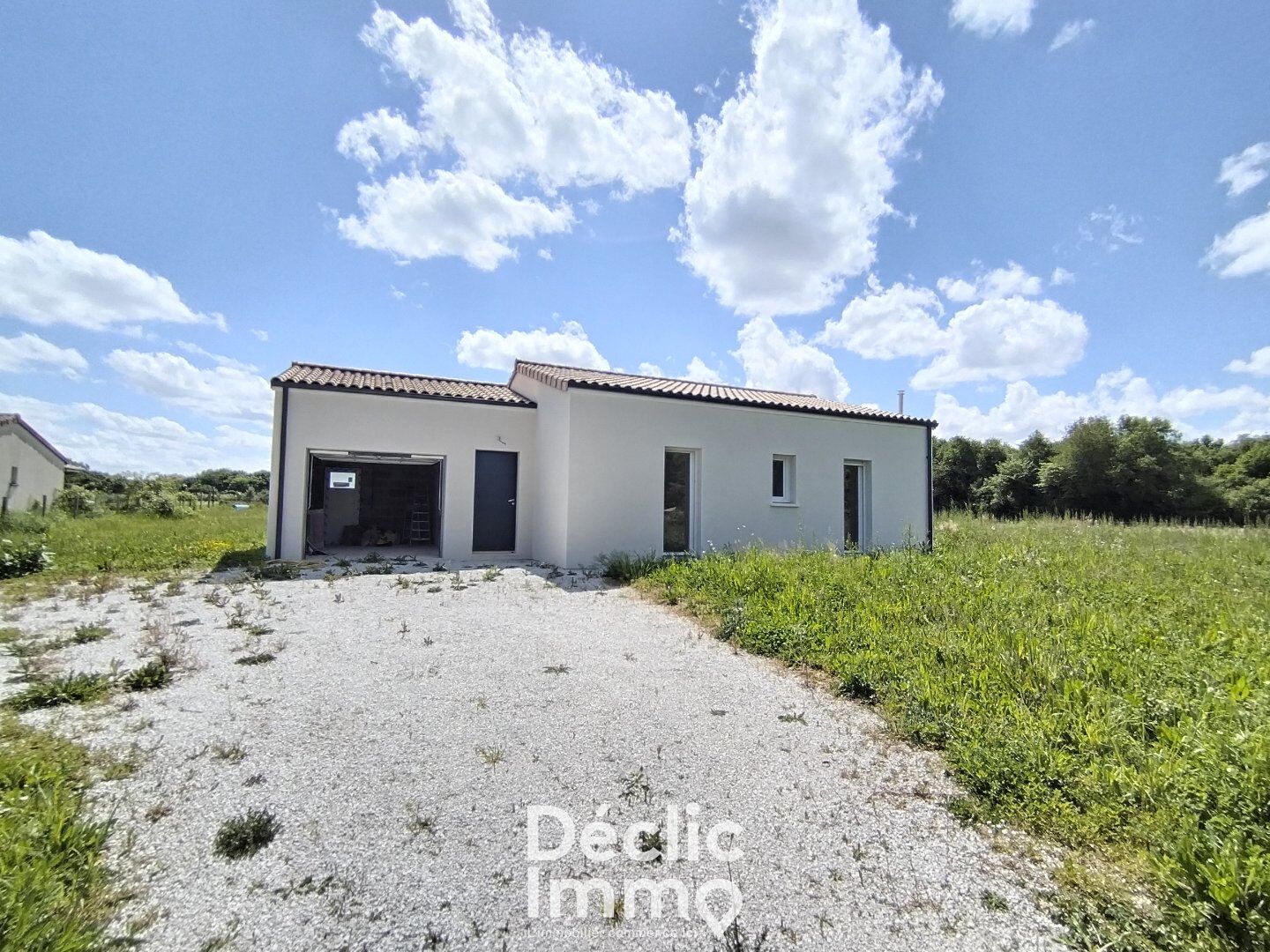 Villa / Maison  T3 à vendre Voulême 86400